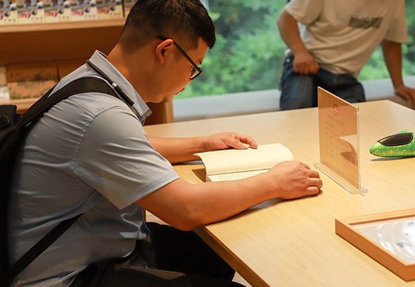 頂立科技黨支部開(kāi)展主題黨日活動(dòng) (5).JPG 頂立科技黨支部開(kāi)展主題黨日活動(dòng) (5).JPG